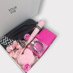 Ružovo-čierny box LOVE